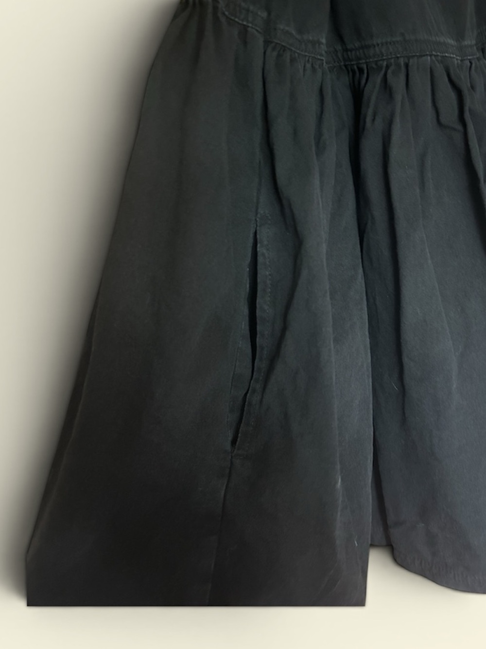 Forever 21 Black Puff-Sleeve Mini Dress - Picture 3 of 6